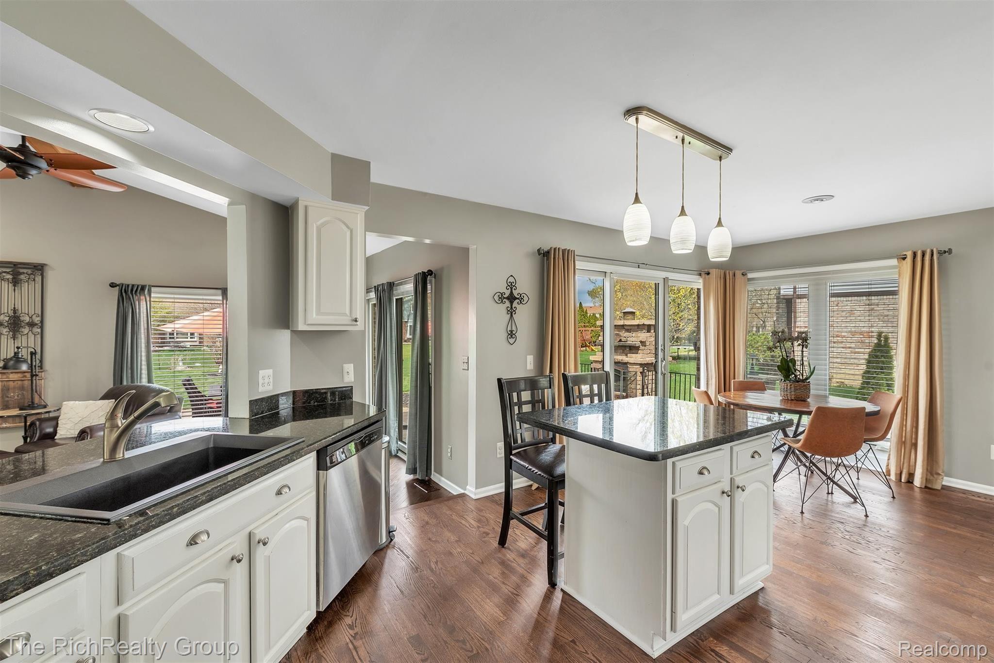 44954 Glengarry Road Canton, MI 48188 - Photo 23 of 59 44954 Glengarry Rd - HomeCraft Team