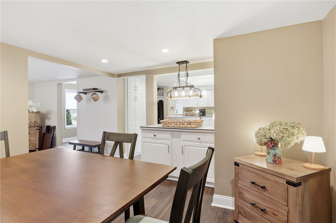 4561 Allen Road Canandaigua Town, NY 14424 - Photo 16 of 38 Dining area