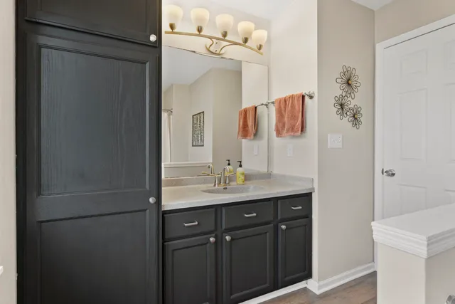 $445,000 | 513 Bridlewood Lane, Watertown, WI 53094