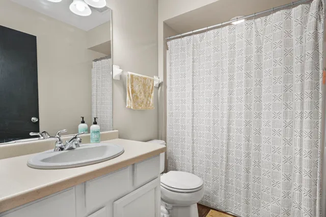 $445,000 | 513 Bridlewood Lane, Watertown, WI 53094