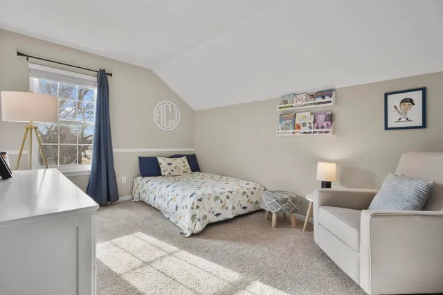 $445,000 | 513 Bridlewood Lane, Watertown, WI 53094