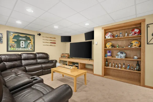 $445,000 | 513 Bridlewood Lane, Watertown, WI 53094