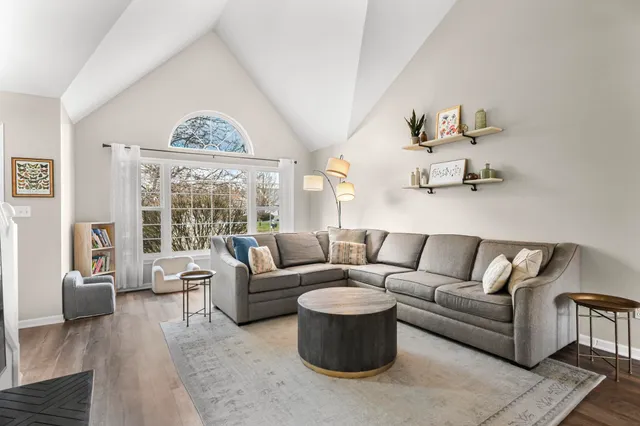 $445,000 | 513 Bridlewood Lane, Watertown, WI 53094