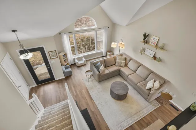 $445,000 | 513 Bridlewood Lane, Watertown, WI 53094