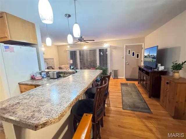 $325,000 | 2141 Sunswept Lane, High Ridge, MO 63049