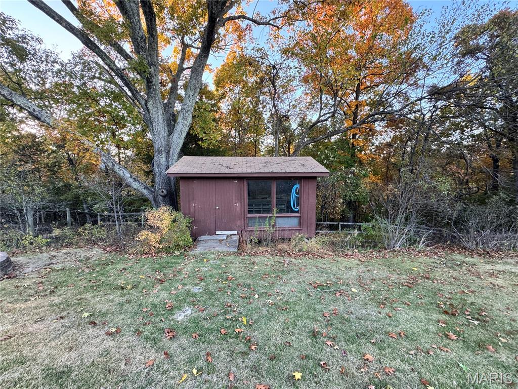 2141 Sunswept Lane High Ridge, MO 63049 - Photo 36 of 47