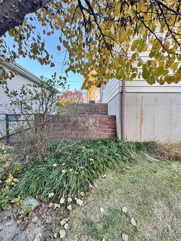 $325,000 | 2141 Sunswept Lane, High Ridge, MO 63049