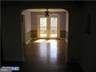 4016 Redden Road Drexel Hill, PA 19026 - Photo 2 of 9 Dining Room