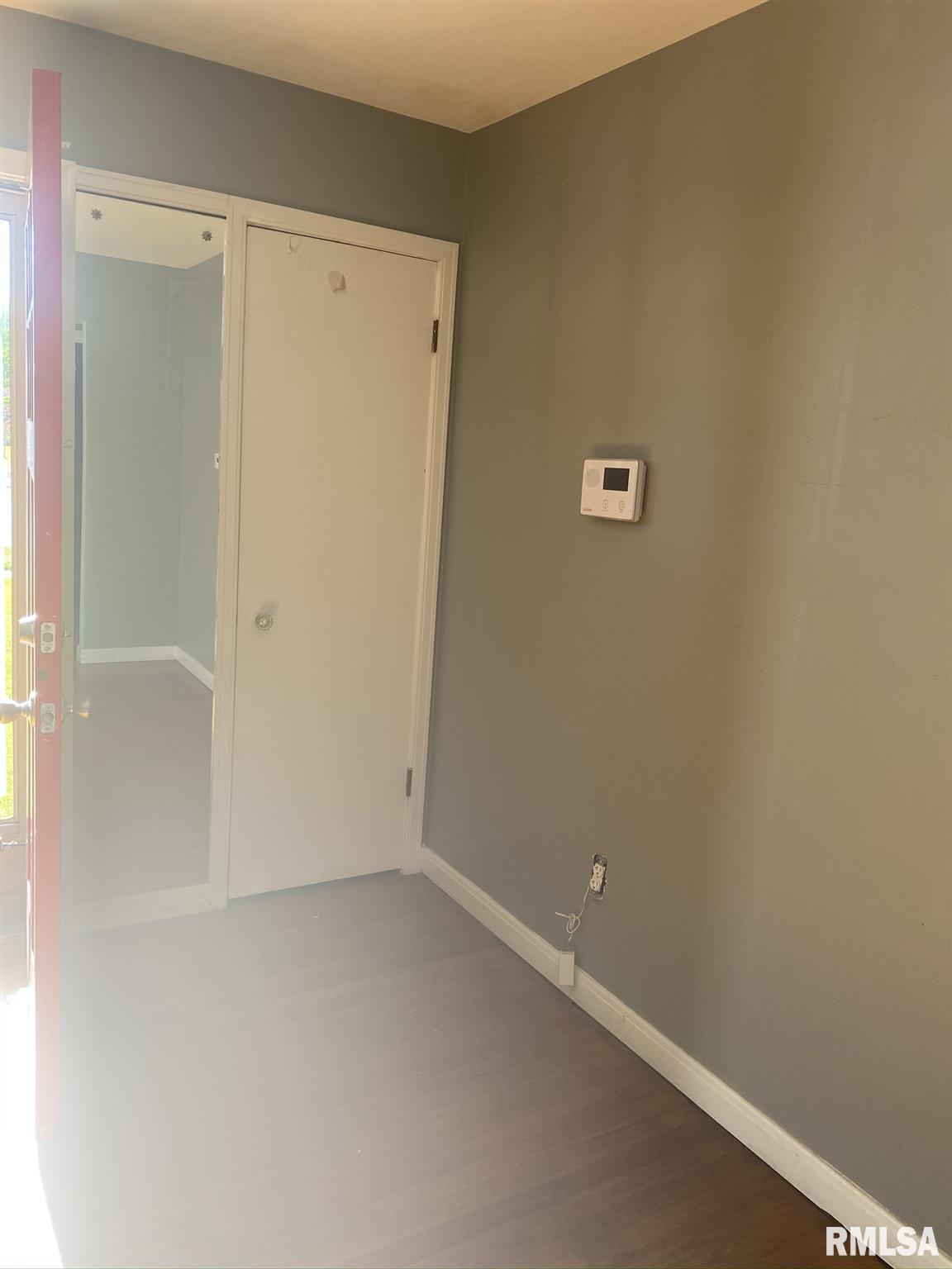 2237 South Spring Street Springfield, IL 62704 - Photo 20 of 26