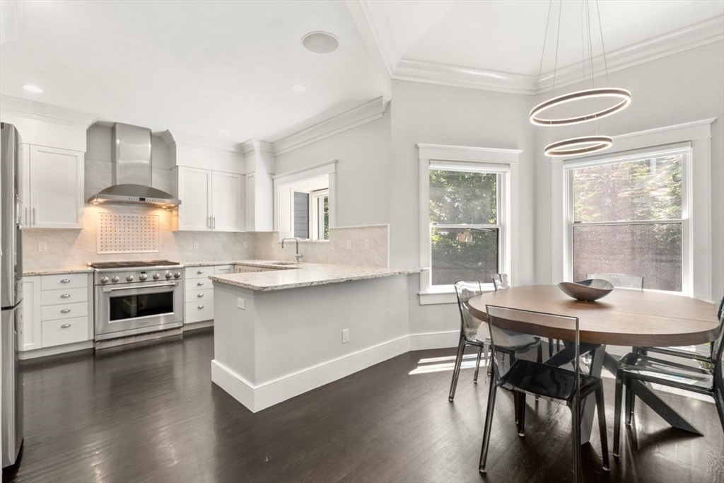 34 Winchester Road, Unit 34 Newton, MA 02458 - Photo 11 of 29 Gallery Image 11