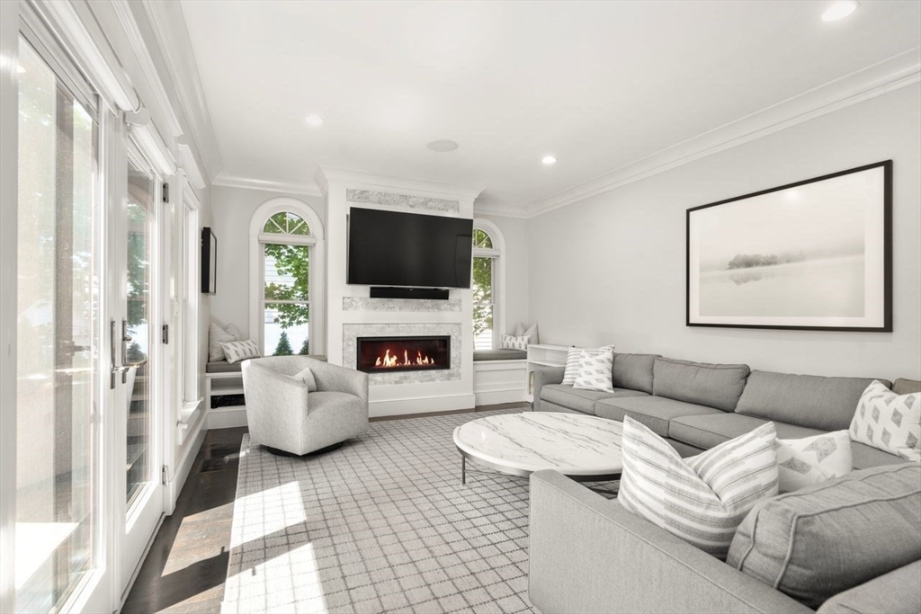 34 Winchester Road, Unit 34 Newton, MA 02458 - Photo 7 of 29 Gallery Image 7
