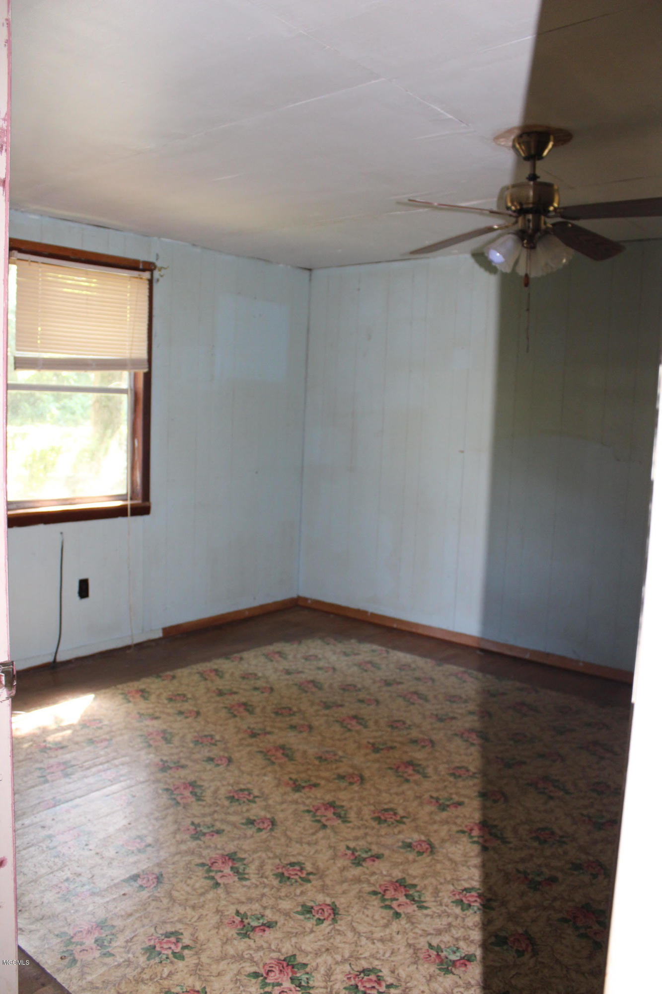 529 Pear Street Ocean Springs, MS 39564 - Photo 6 of 16 52p Pear bedroom 1