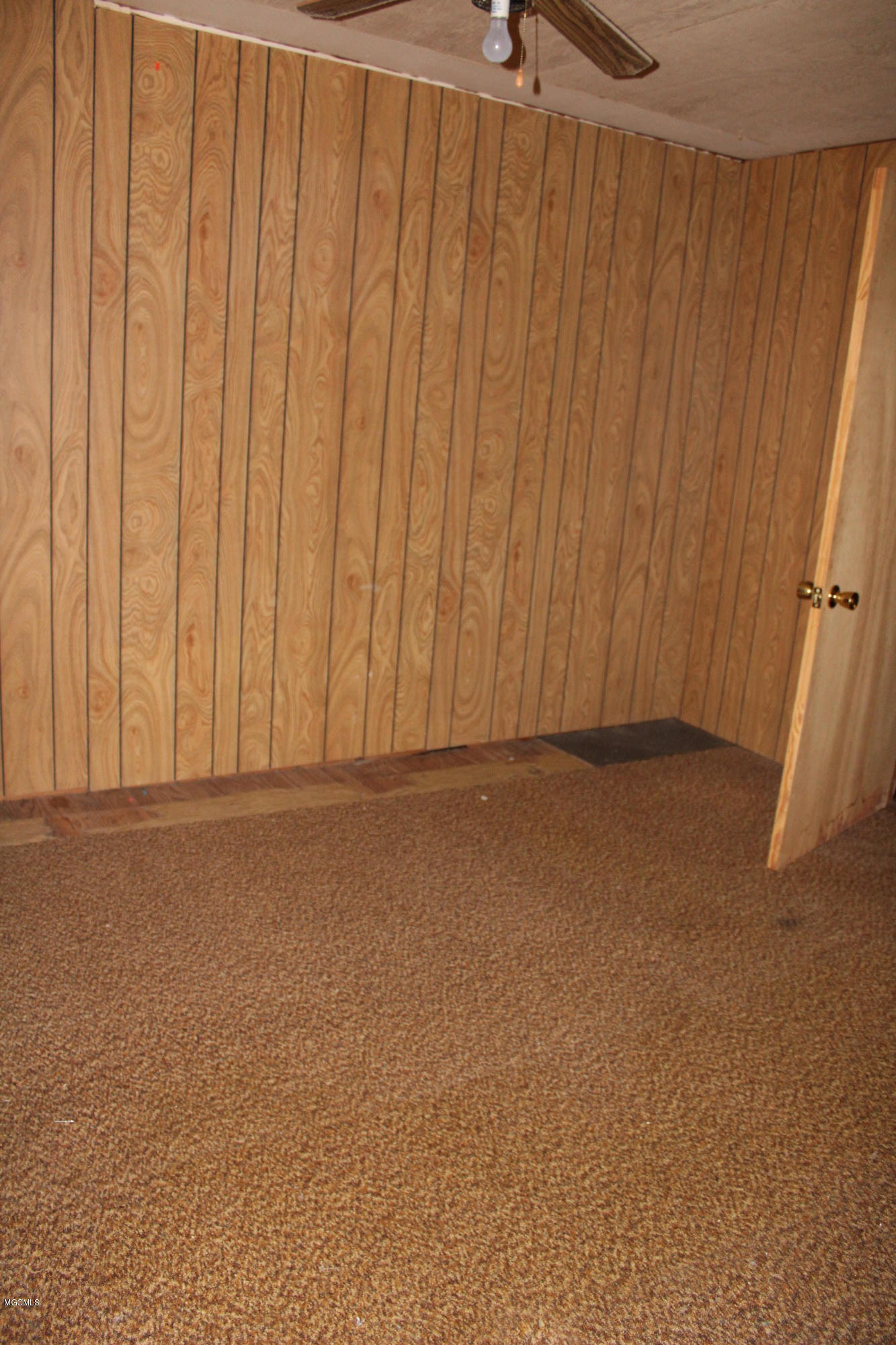 529 Pear Street Ocean Springs, MS 39564 - Photo 8 of 16 529 Pear bedroom 3