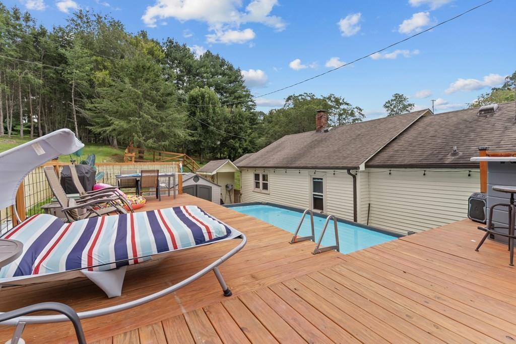 4251 Riverside Drive Independence, VA 24348 - Photo 5 of 42 Gallery Image 5