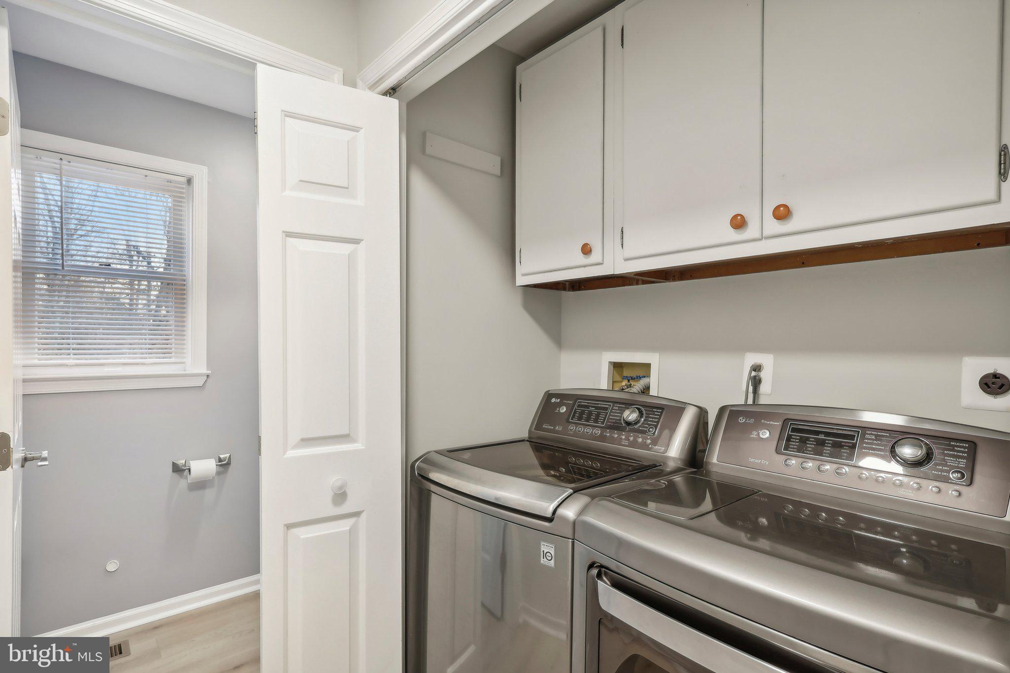 107 Diane Circle Eagleville, PA 19403 - Photo 26 of 68 Main floor laundry