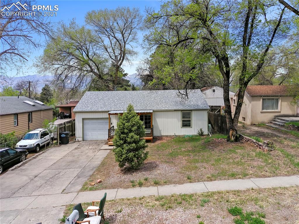 916 Alexander Road Colorado Springs, CO 80909 - Photo 3 of 24