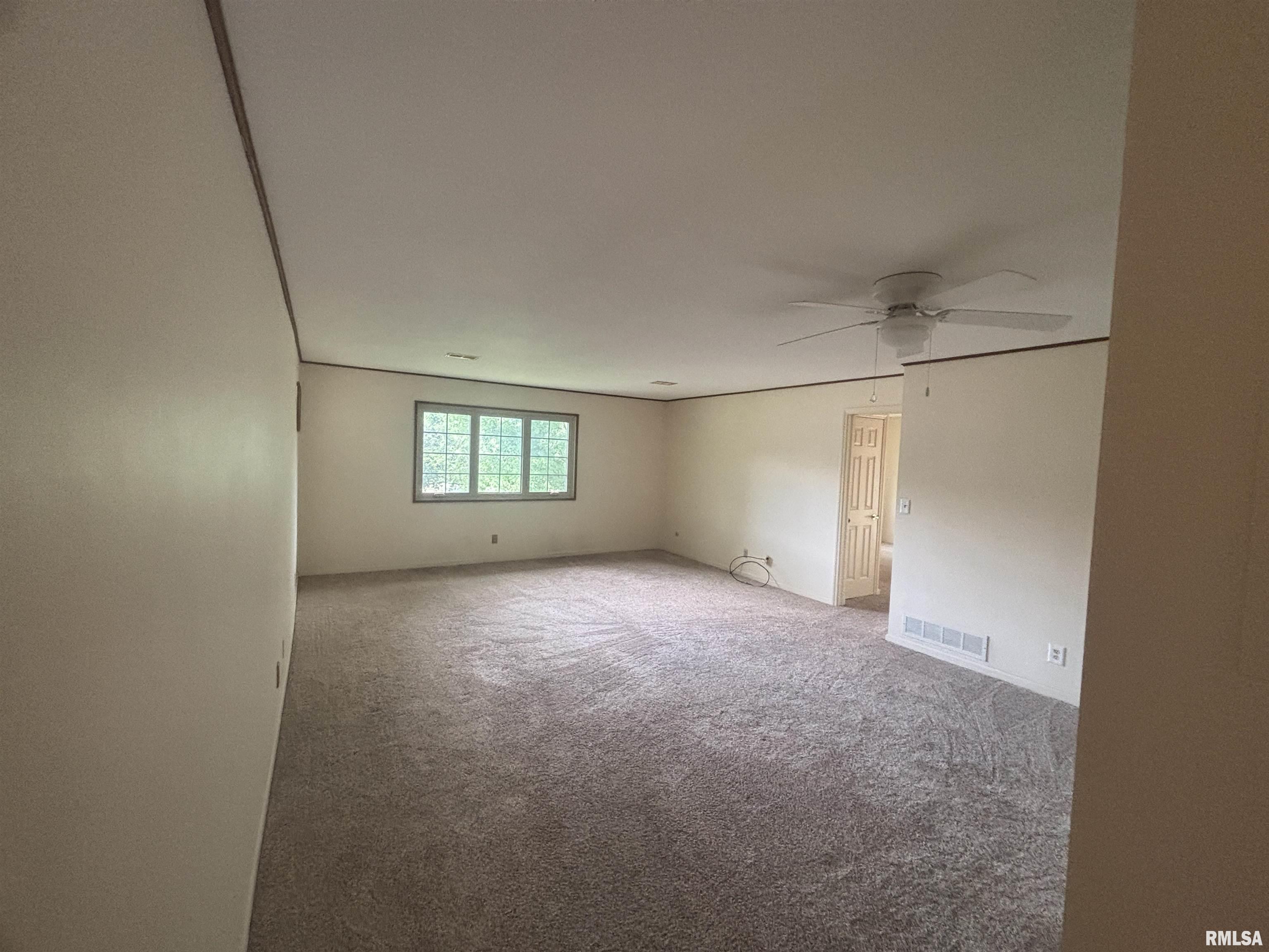 920 17th Street Moline, IL 61265 - Photo 3 of 17