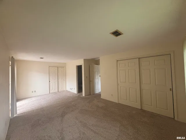 $115,000 | 920 17th Street, Moline, IL 61265