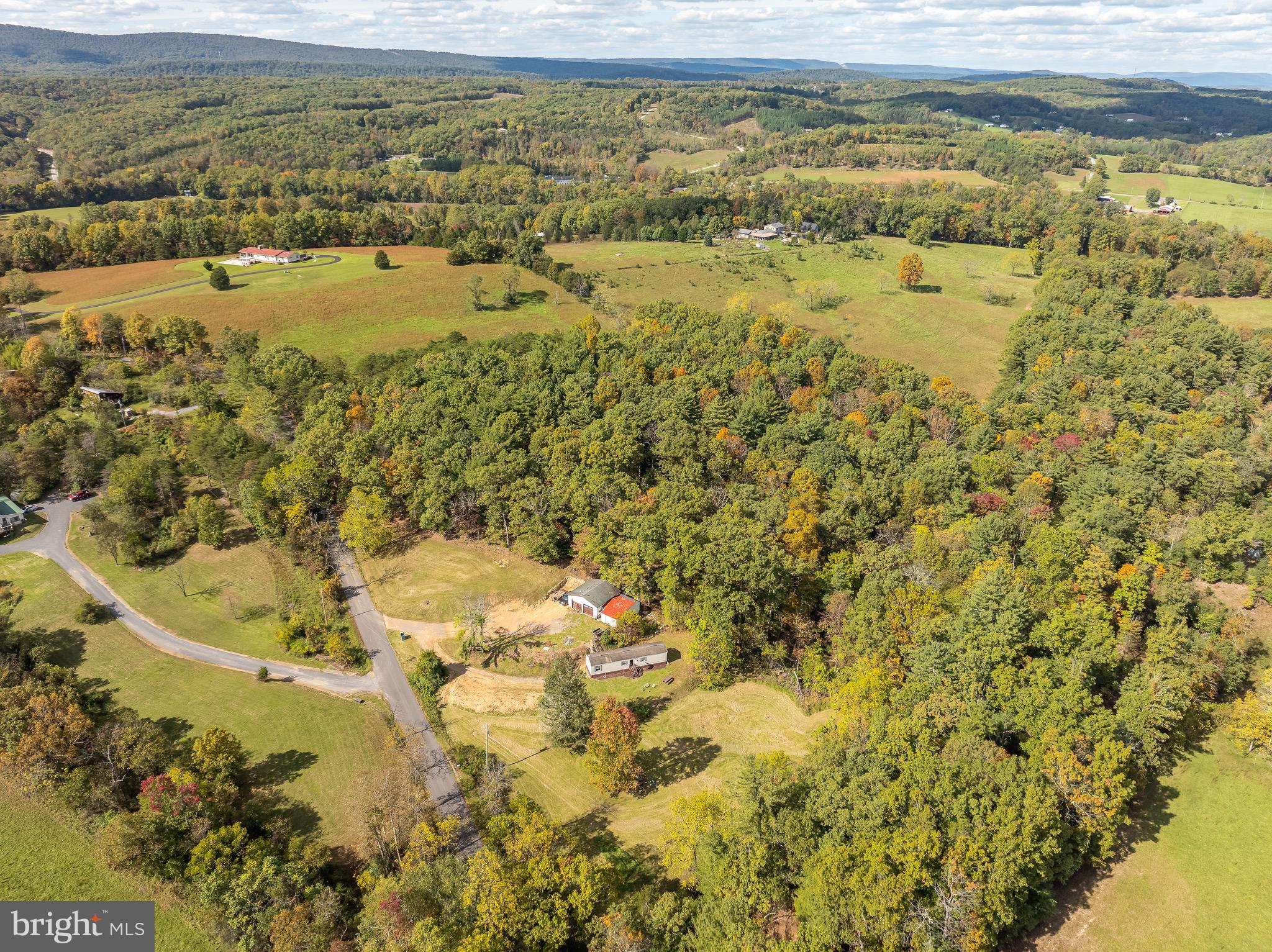 845 Spriggs Road Berkeley Springs, WV 25411 - Photo 20 of 43 Gallery Image 20
