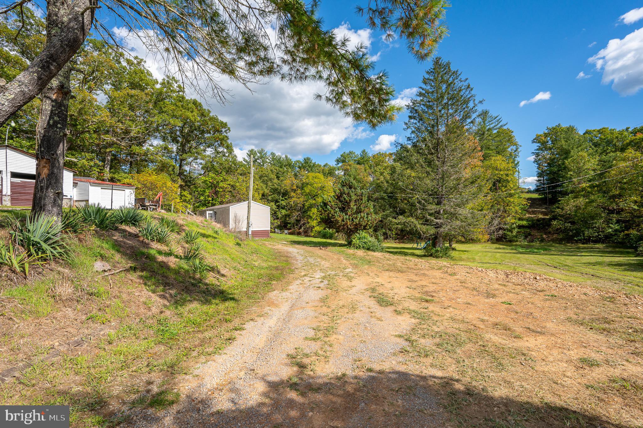 845 Spriggs Road Berkeley Springs, WV 25411 - Photo 36 of 43 Gallery Image 36