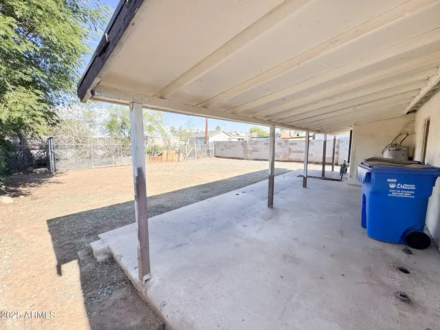 $1,895 | 2134 East Oak Street, Phoenix, AZ 85006