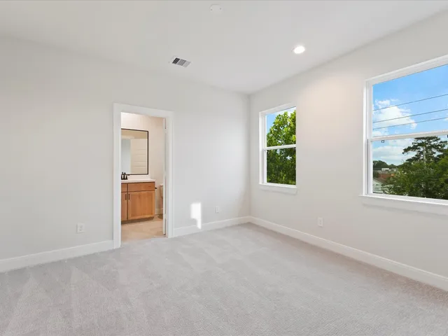 $399,990 | 4830 Pinemont Drive, Houston, TX 77092