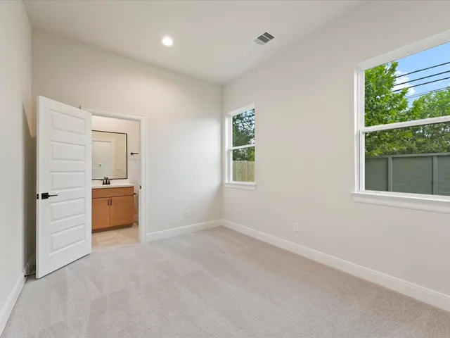 $399,990 | 4830 Pinemont Drive, Houston, TX 77092