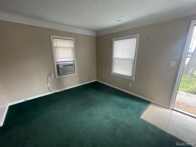 12245 Inkster Road Livonia, MI 48150 - Photo 2 of 13
