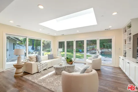 $5,250,000 | 24901 Jim Bridger Road, Hidden Hills, CA 91302