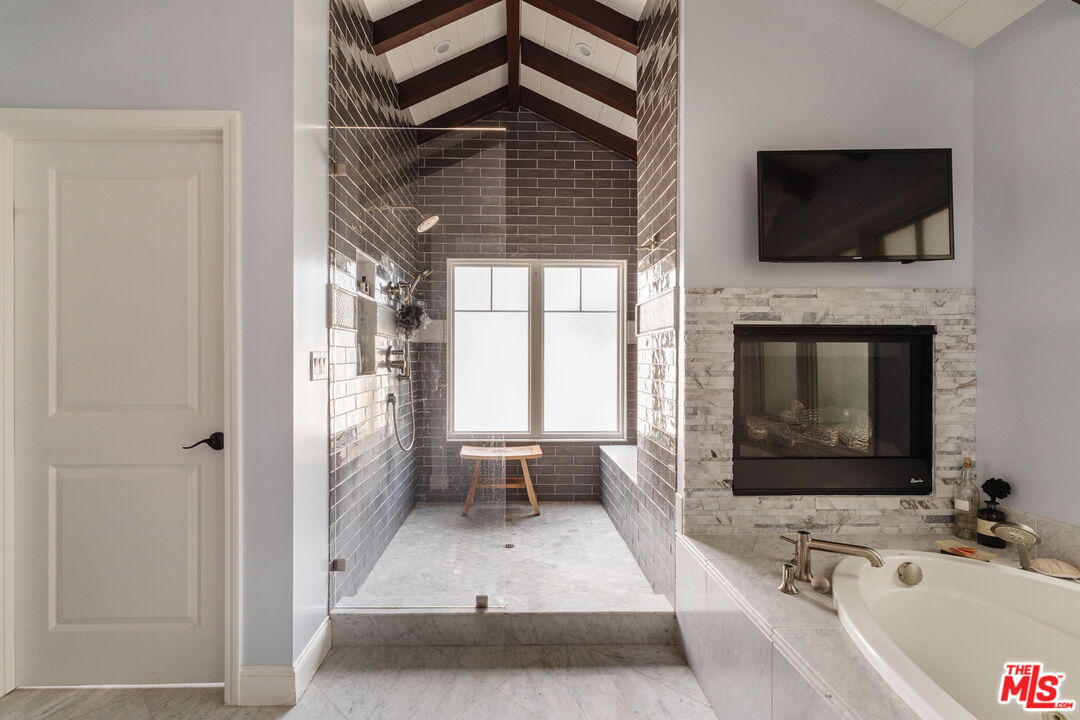 24901 Jim Bridger Road Hidden Hills, CA 91302 - Photo 13 of 25