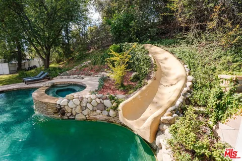 $5,250,000 | 24901 Jim Bridger Road, Hidden Hills, CA 91302
