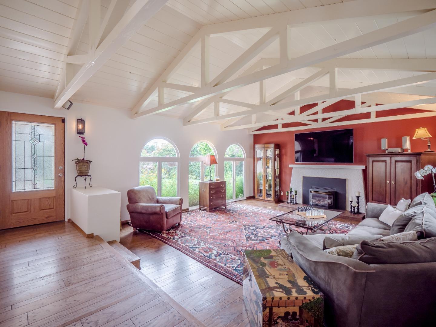 203 Ranchitos Del Sol Aptos, CA 95003 - Photo 10 of 50 Gallery Image 10