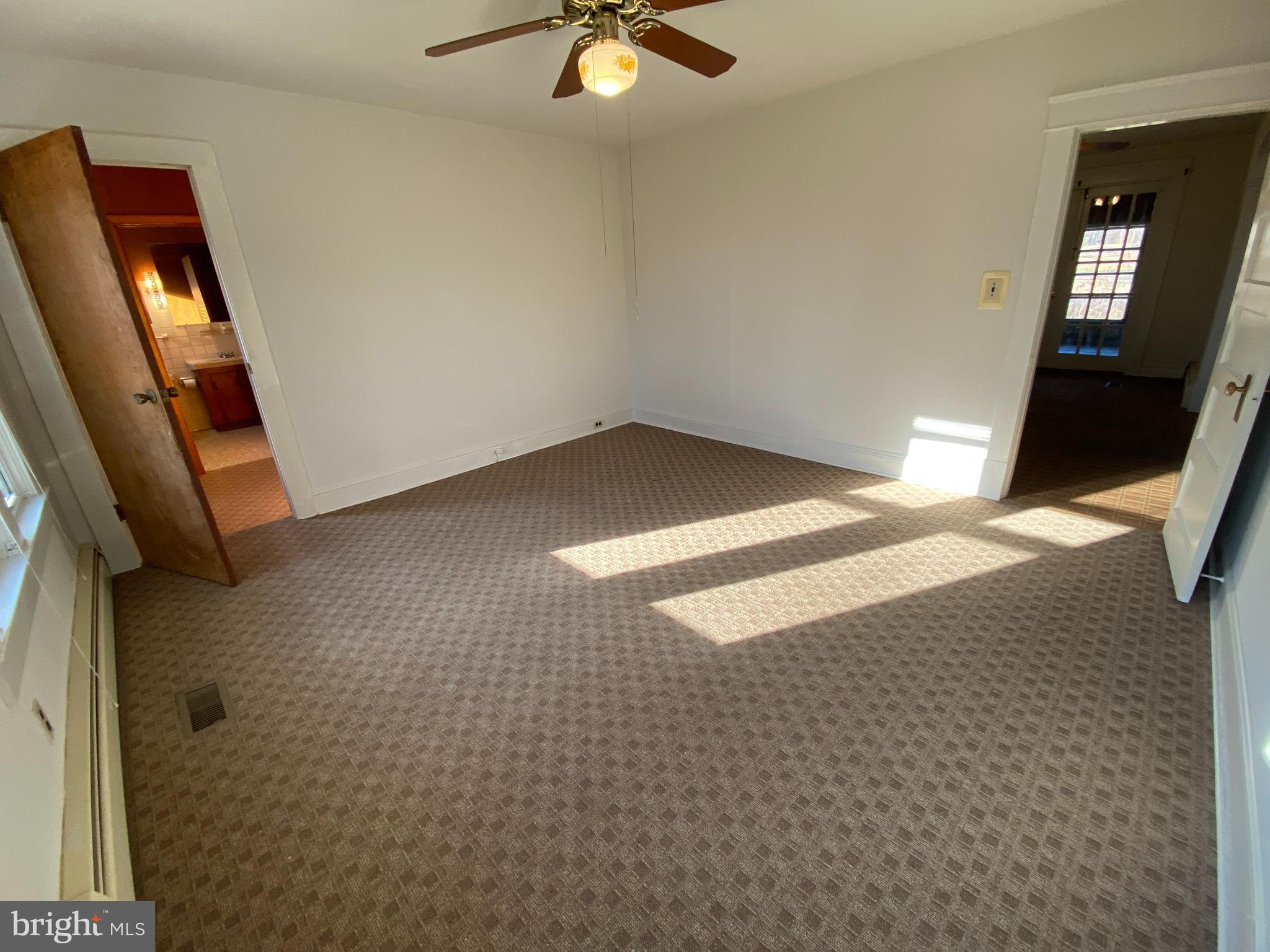 885 Truslow Road Fredericksburg, VA 22406 - Photo 10 of 34