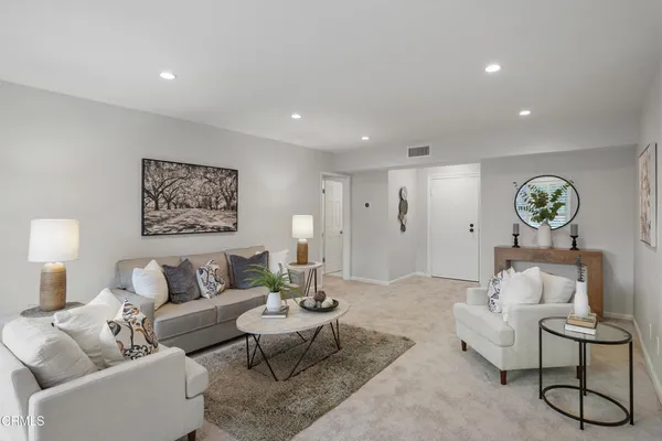 $649,000 | 420 South Madison Avenue, Unit 203, Pasadena, CA 91101