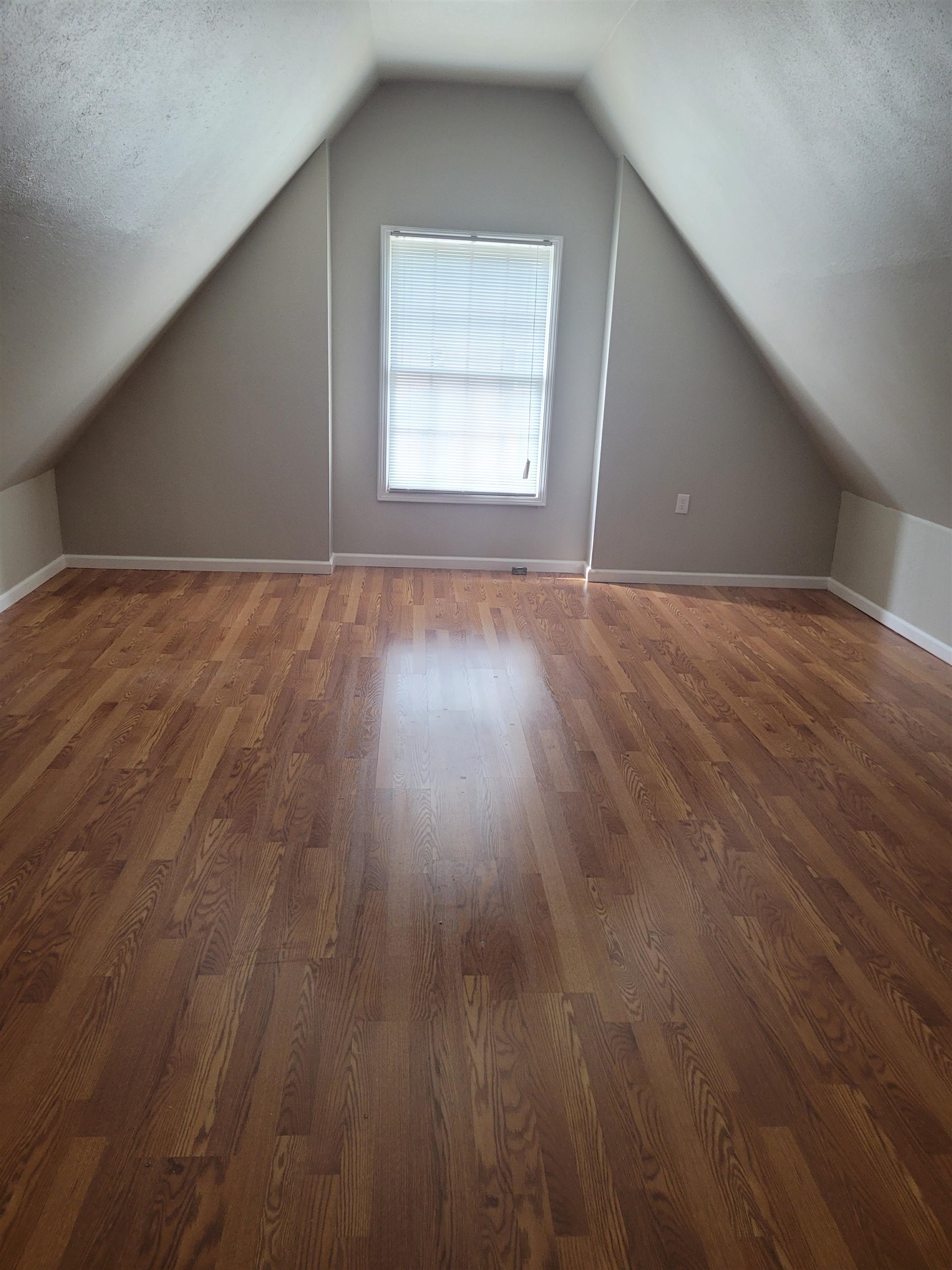 138 Walnut Ridge Lane Memphis, TN 38018 - Photo 15 of 17 Upstairs gameroom