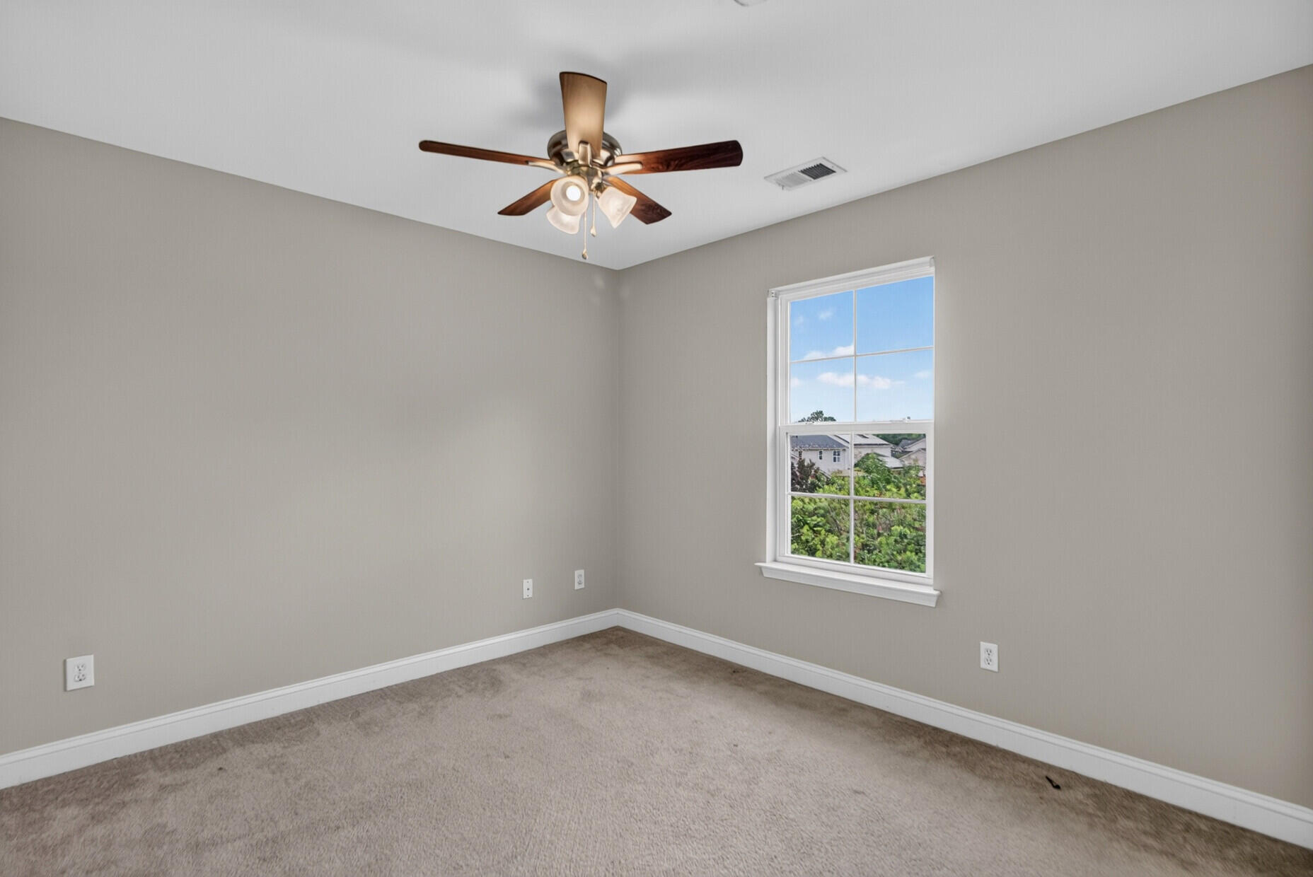 152 Spindle Way Goose Creek, SC 29445 - Photo 14 of 26