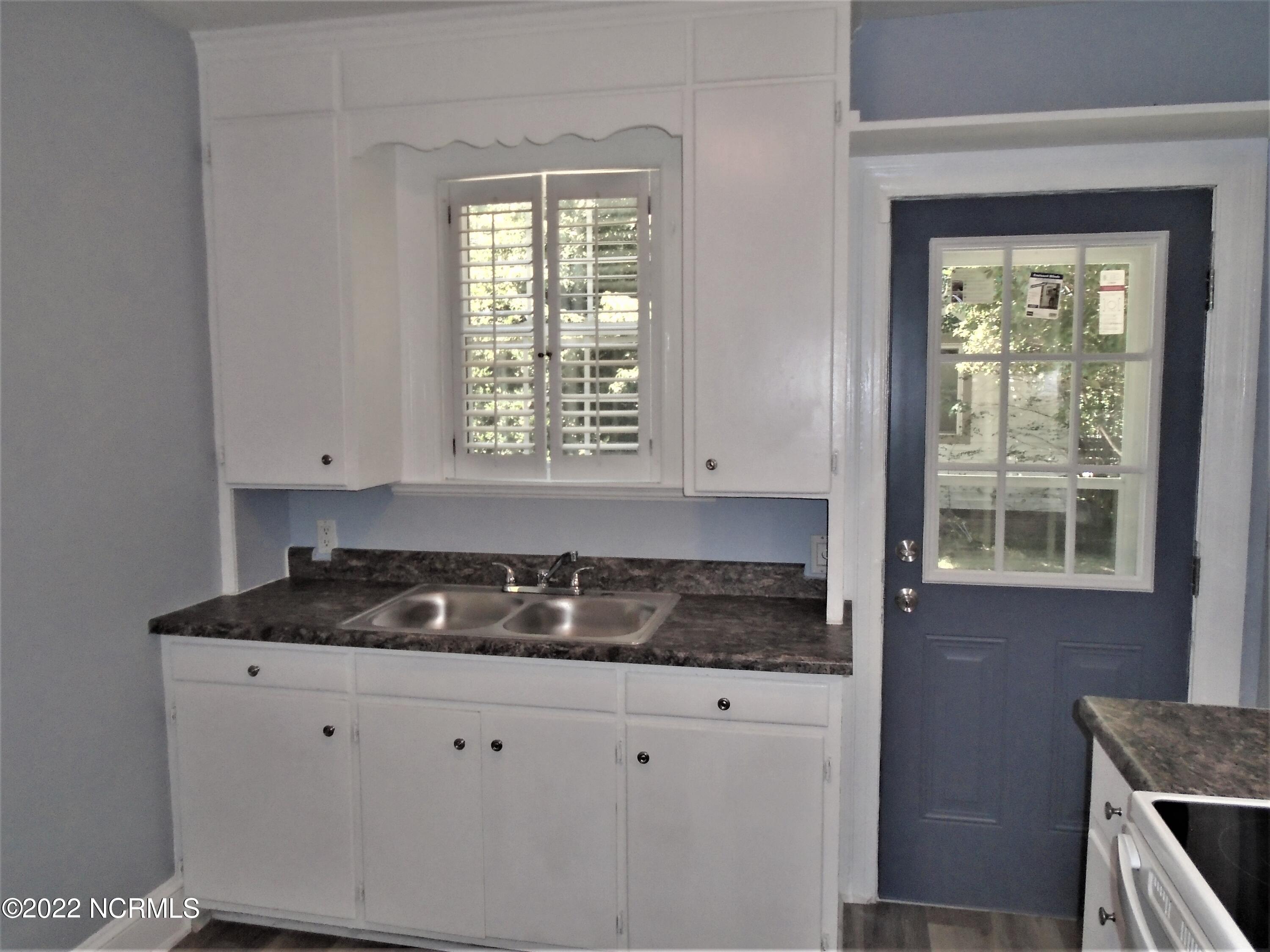 104 Clifton Road Rocky Mount, NC 27804 - Photo 17 of 25 Kitchen.