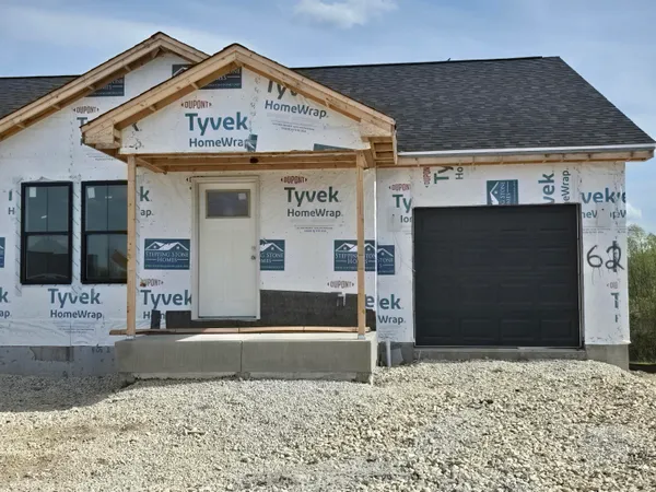 $399,900 | W219-n16225 Primrose Court, Jackson, WI 53037