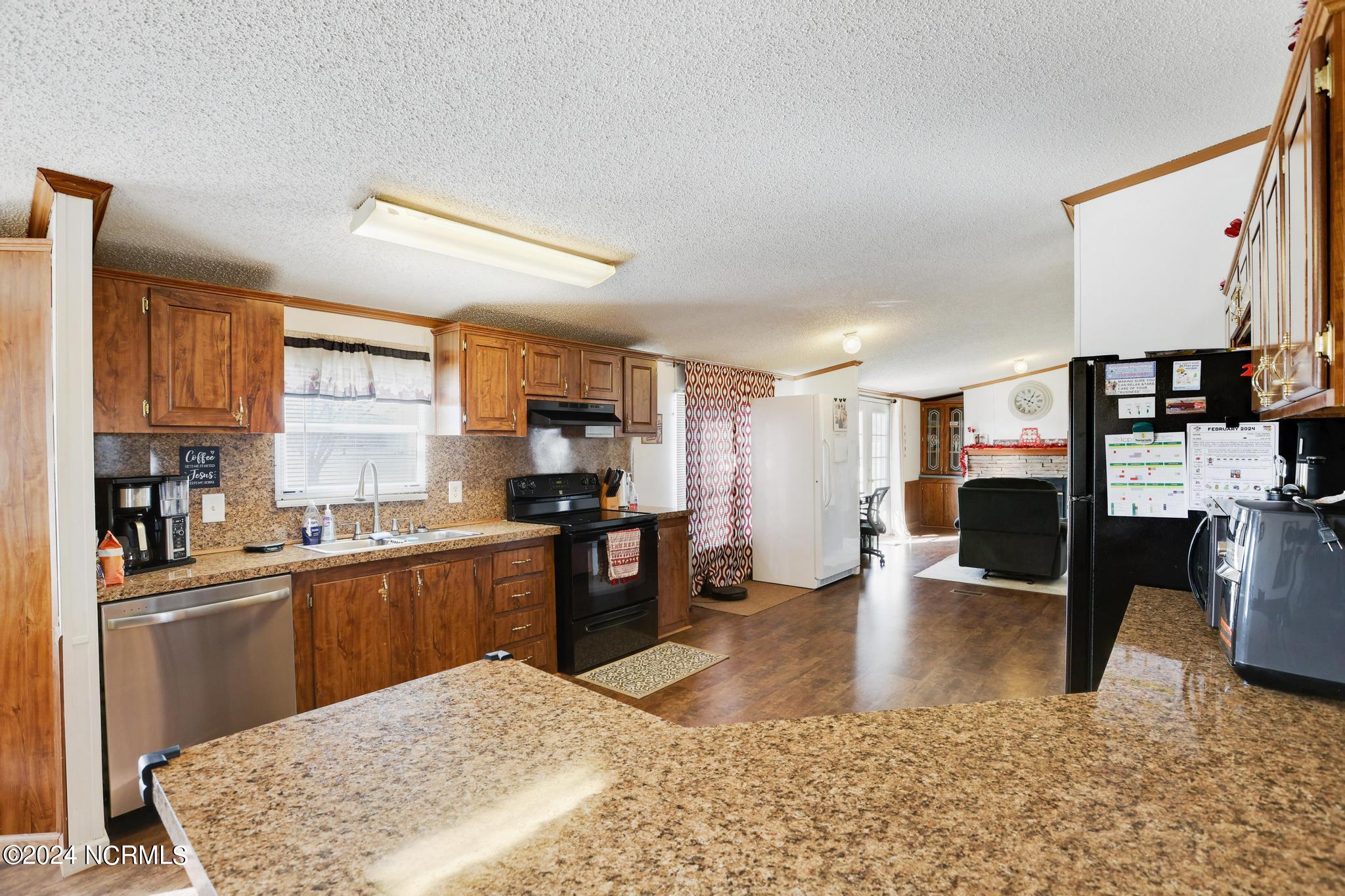801 Alexander Rouse Road Kinston, NC 28504 - Photo 15 of 29 IMG_1452