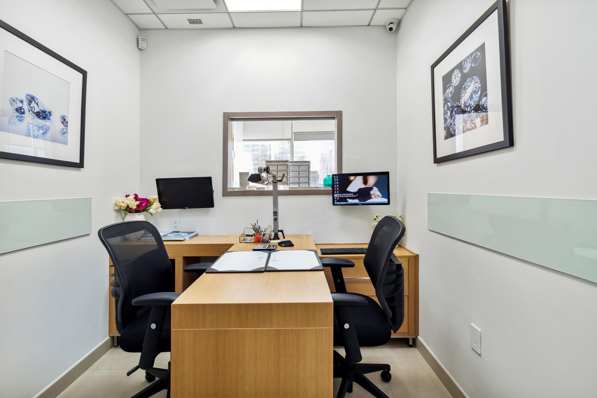 50 West 47th Street, Unit 1609 Manhattan, NY 10036 - Photo 6 of 11