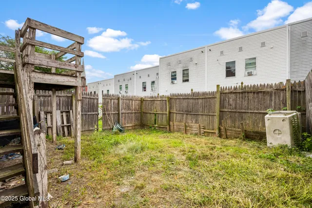 $229,900 | 24 Delaware Street, Albany, NY 12202