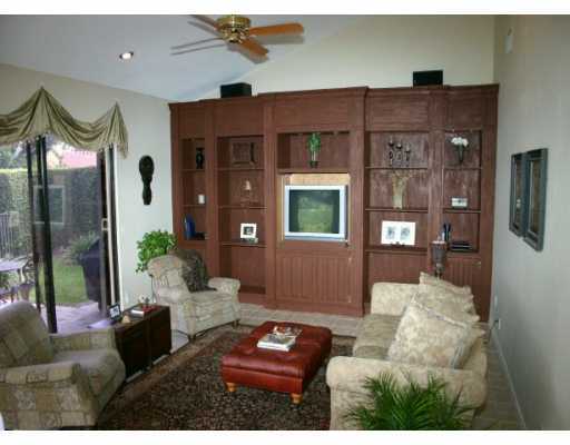 2910 Northwest 28th Terrace Boca Raton, FL 33434 - Photo 4 of 11 Additional Photo