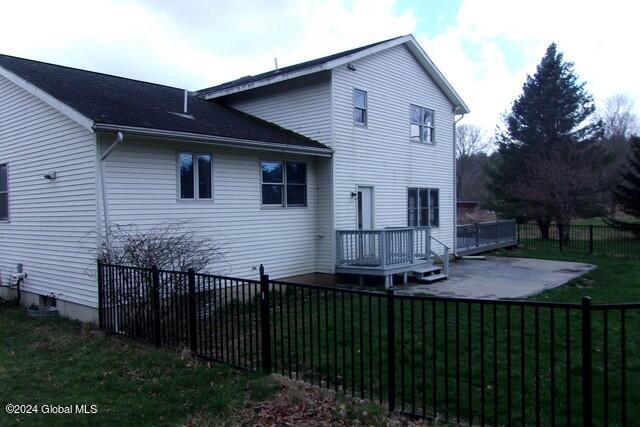 635 Plank Road Pittstown, NY 12182 - Photo 10 of 108 100_0279