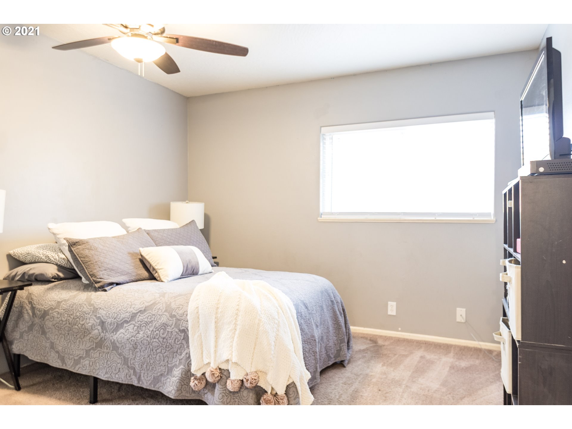 81 Shady Loop Springfield, OR 97477 - Photo 9 of 18