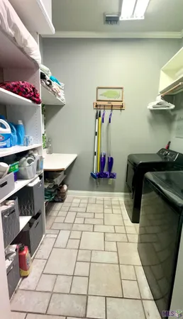 $695,000 | 600 Techeview Drive, Berwick, LA 70342