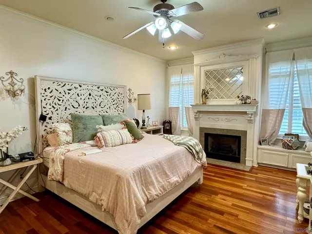 $695,000 | 600 Techeview Drive, Berwick, LA 70342