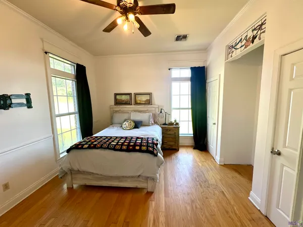 $695,000 | 600 Techeview Drive, Berwick, LA 70342