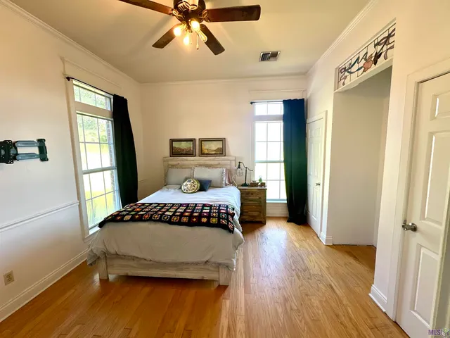 $695,000 | 600 Techeview Drive, Berwick, LA 70342