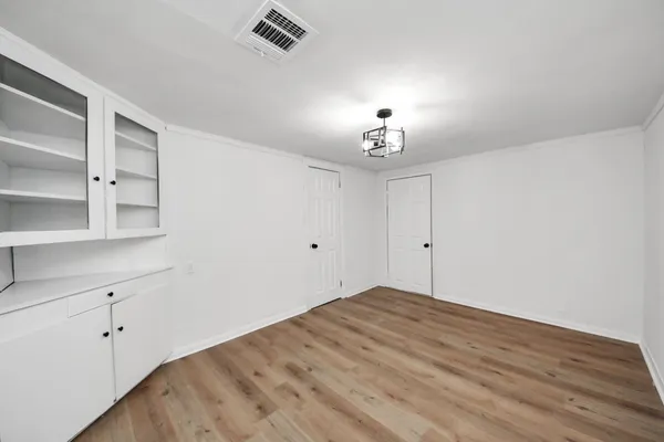 $169,900 | 2409 Avenue K, Rosenberg, TX 77471