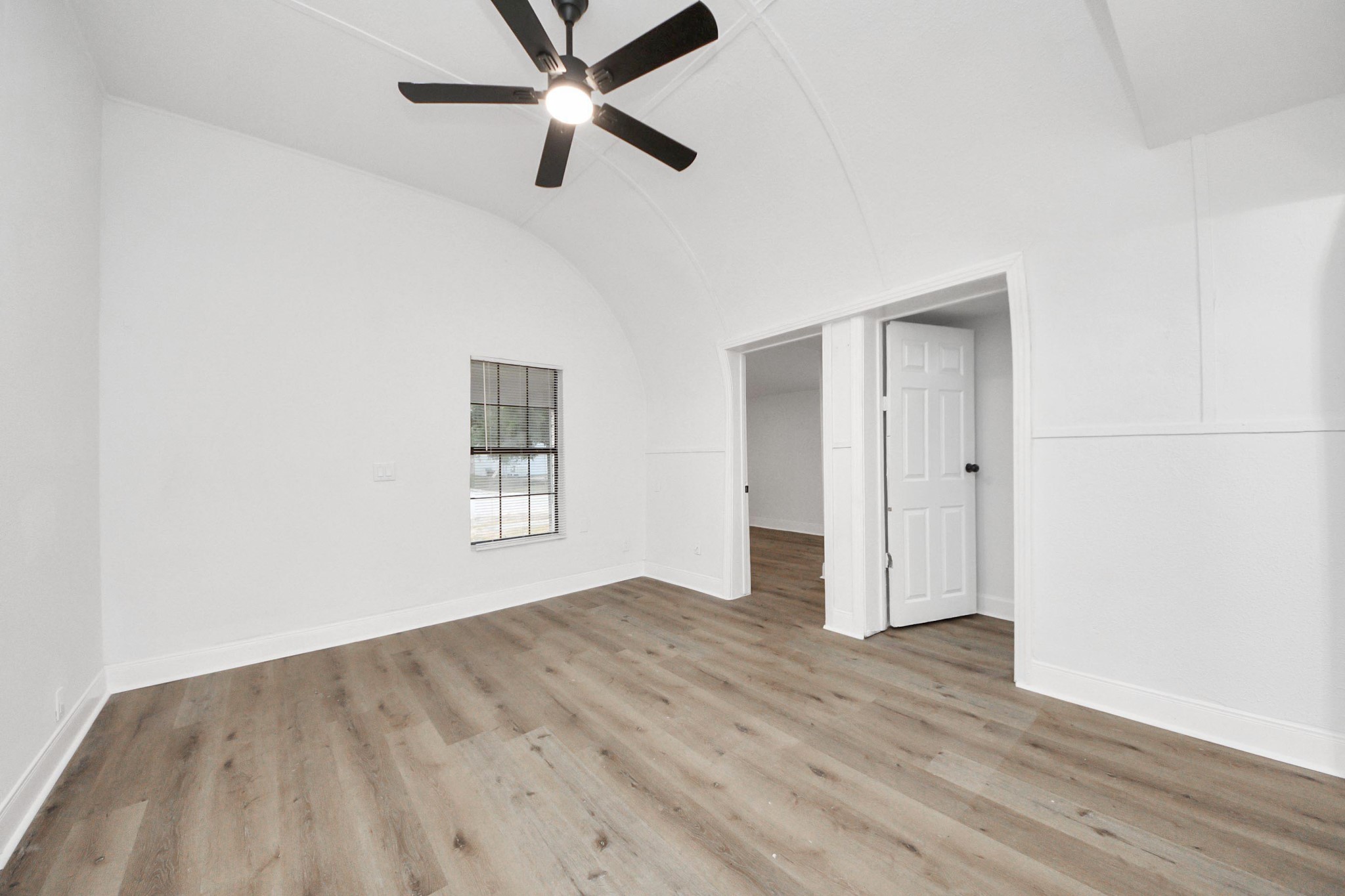 2409 Avenue K Rosenberg, TX 77471 - Photo 10 of 37